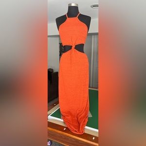 Gorgeous Orange Max-Dress
